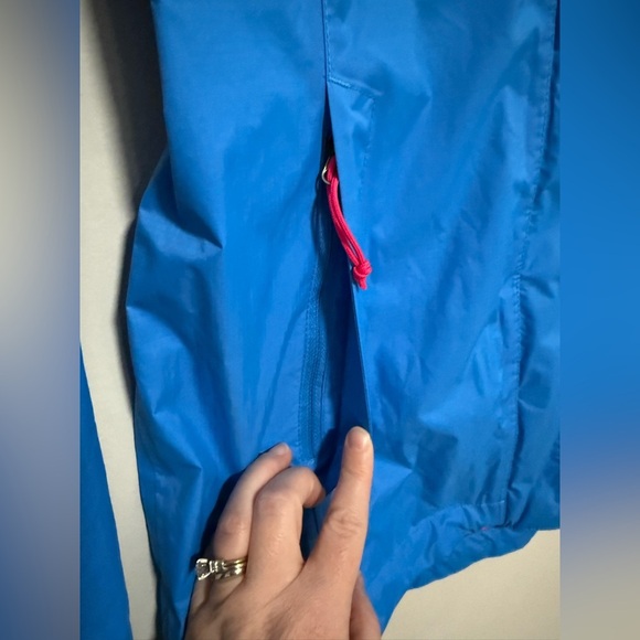 The North Face Women’s Venture Rain Shell Jacket Size XS Outdoor HyVent 2.5 - Picture 5 of 10